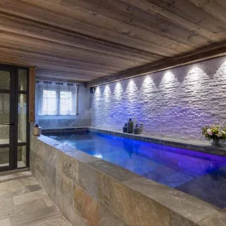 Designed Chalet With Ski-in'ski-out Access