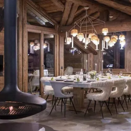 Designed Chalet With Ski-in'ski-out Access Willa *